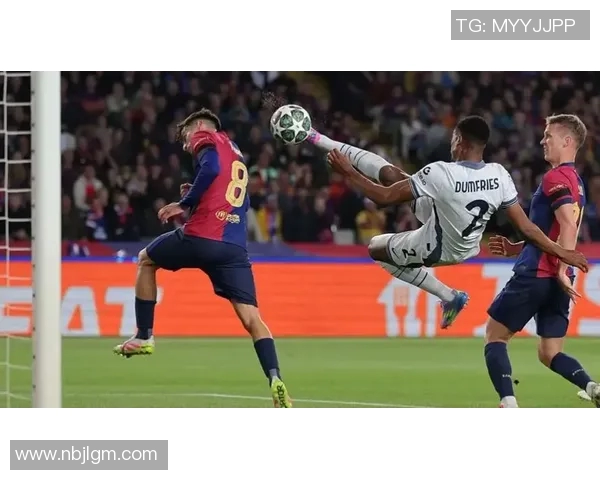 寻找足球明星精彩瞬间的图片分享与交流平台