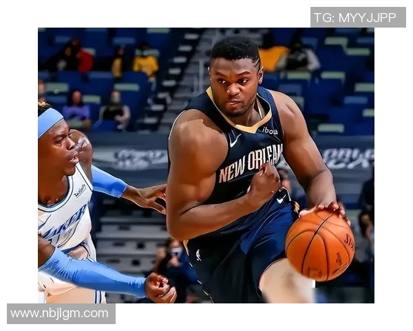 足球明星大腿粗图片引发女孩们的健身热潮与时尚追逐