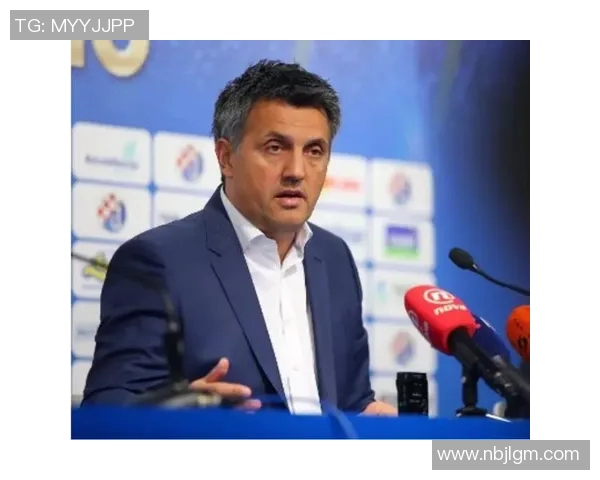 世界著名足球教练的战术智慧与成功之道探讨